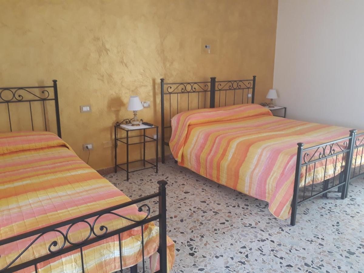 Bed and Breakfast L'Antico Faro Castelsardo Exterior foto
